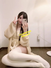 依依 160.D.45.20歲 超敢玩嫩妹妹初兼！被男友開發的沒肉棒...