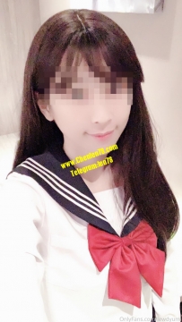 暖暖 156  44  B  19歲   甜美可愛 性格開朗 好相處